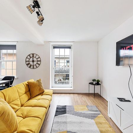 Sleek Shoreditch Hideout - 2 Bed Gem With Balcony In Central Λονδίνο Εξωτερικό φωτογραφία