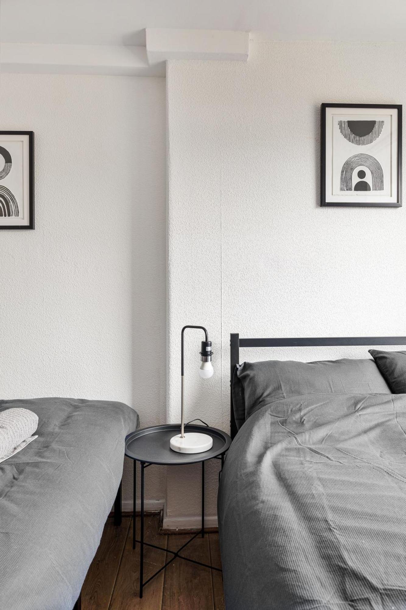 Sleek Shoreditch Hideout - 2 Bed Gem With Balcony In Central Λονδίνο Εξωτερικό φωτογραφία
